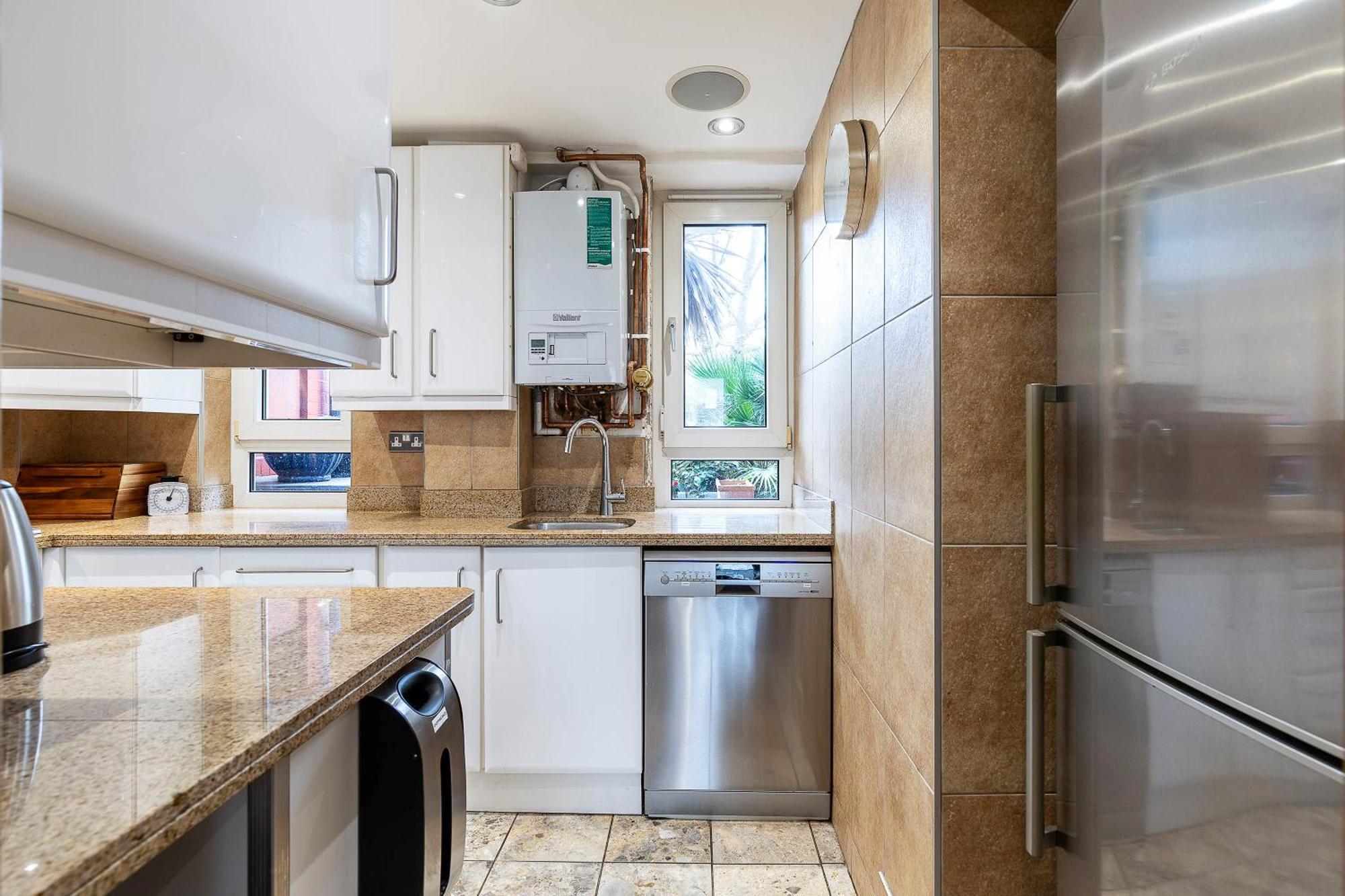 Tower Bridge 2Br Apartment For 6 With Terrace Londen Buitenkant foto