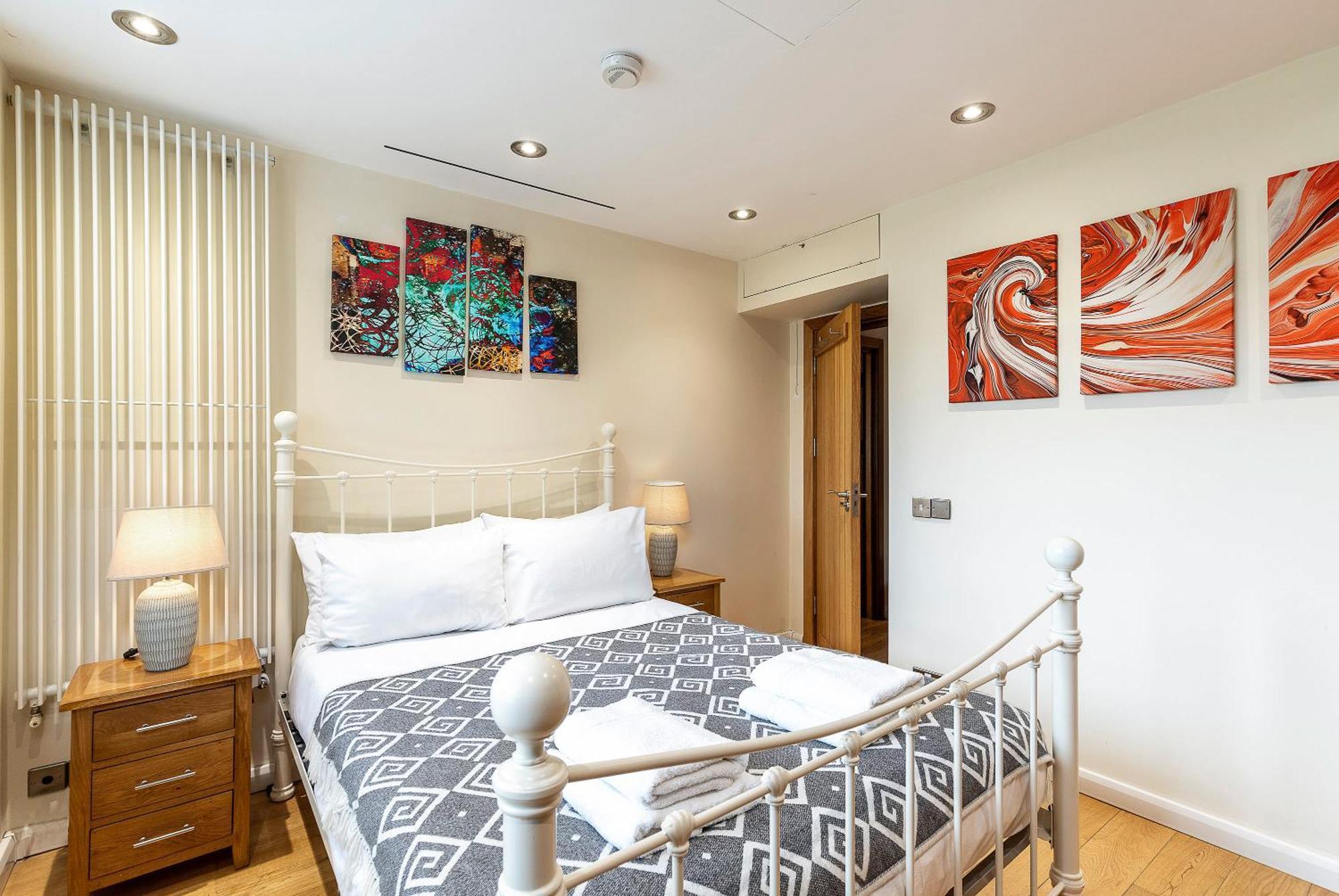 Tower Bridge 2Br Apartment For 6 With Terrace Londen Buitenkant foto