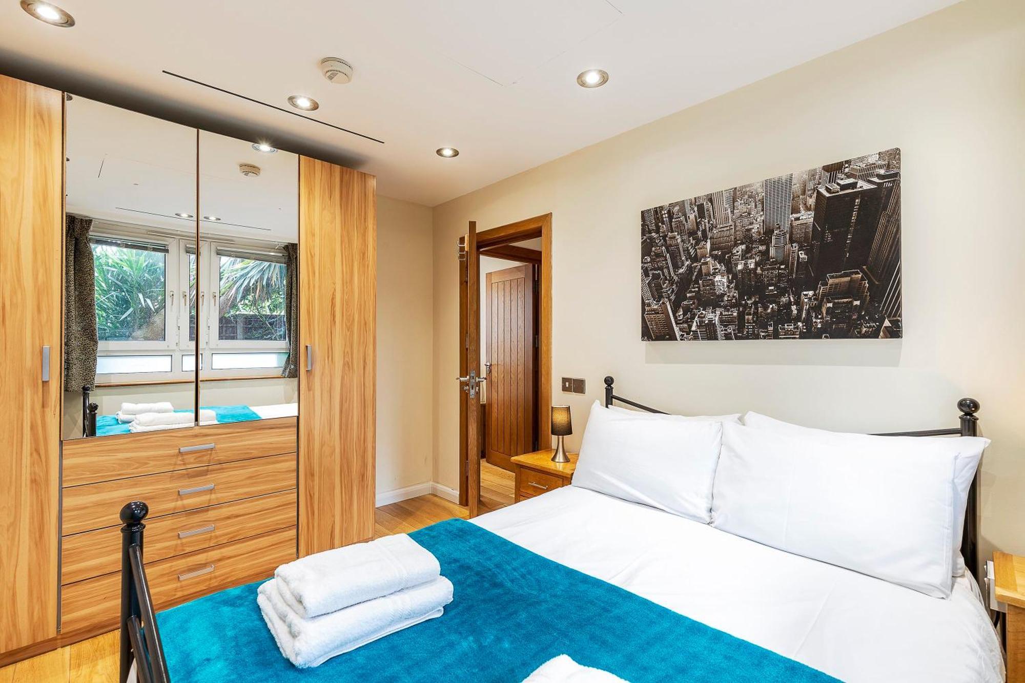 Tower Bridge 2Br Apartment For 6 With Terrace Londen Buitenkant foto